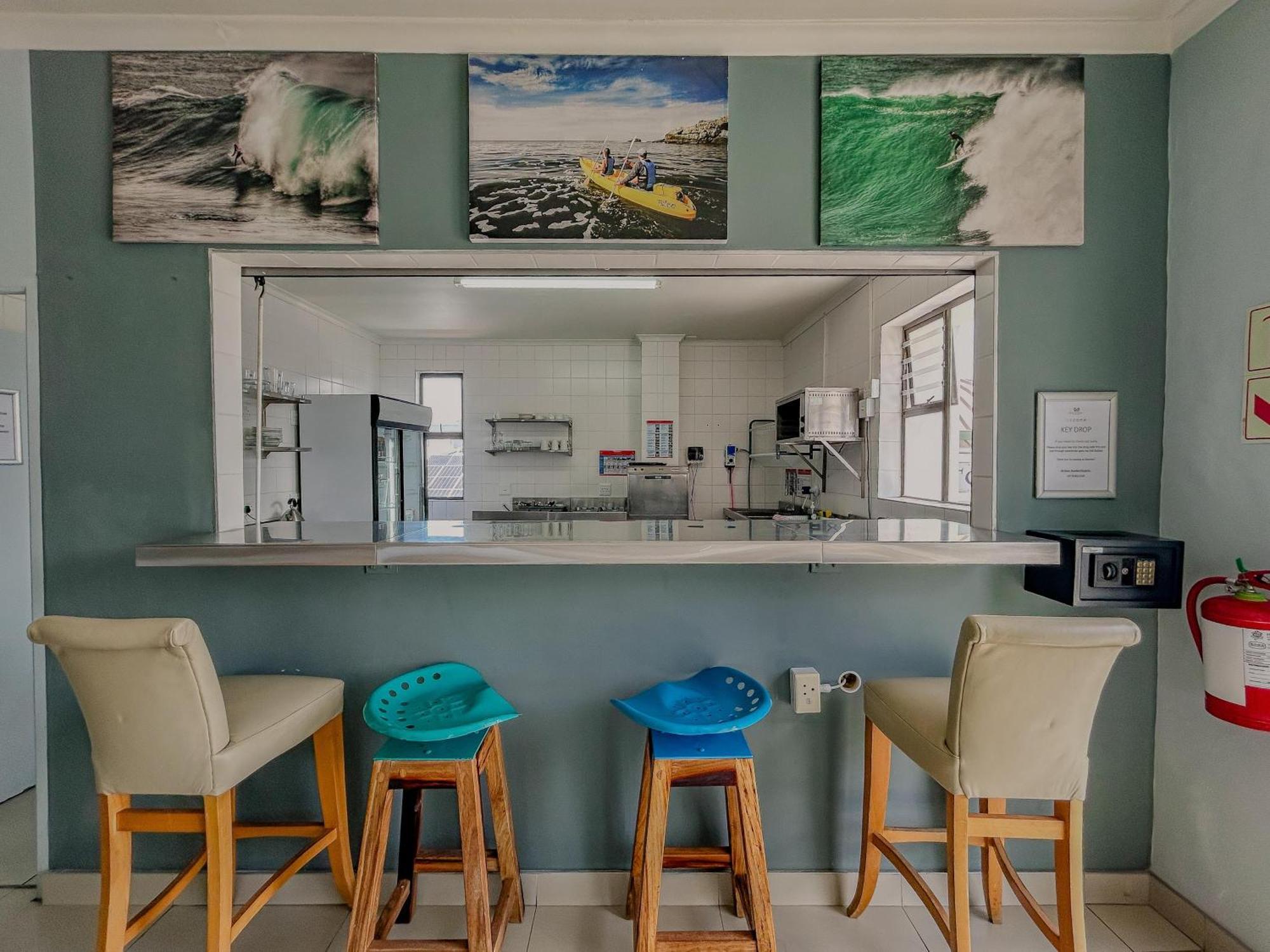 Zzzone Boutique Hostel Hermanus Exteriör bild